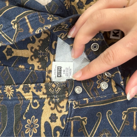 Gently used Kith 3-6 month sweatsuit - Picture 3 of 3